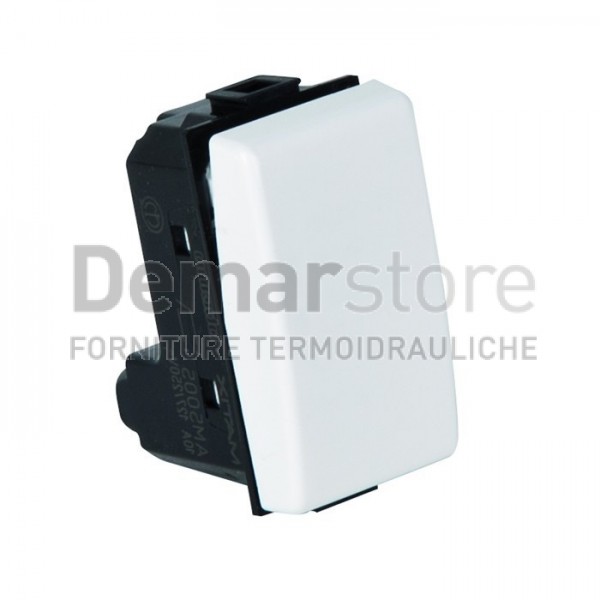 Pulsante BTicino Serie Matix 1P NO | 10A 250V | AM5005 Pulsante BTicino Serie Matix 1P NO | 10A 250V | AM5005